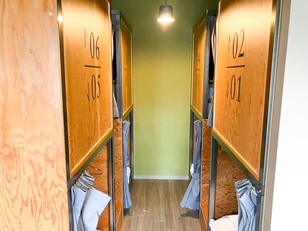 【女性専用相部屋】バンクルーム【禁煙】