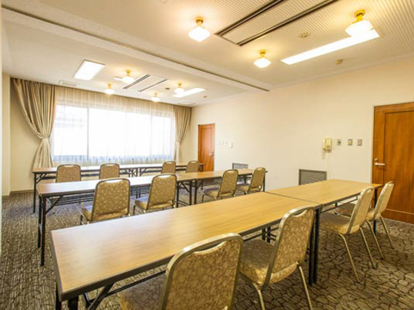 2F 会議室